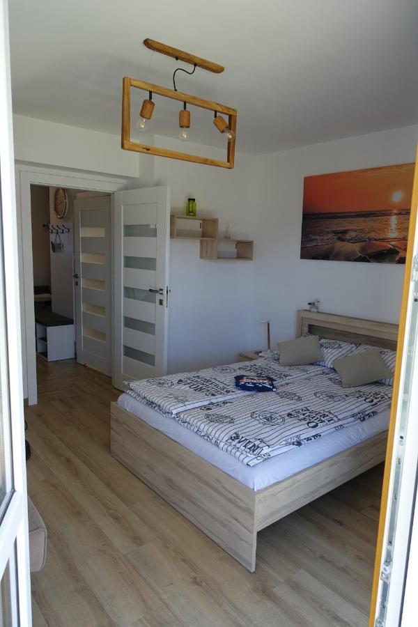 Apartament Przy Plazy Lägenhet Rowy  Exteriör bild